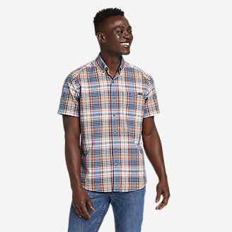 Men's Pack It Seersucker Short-Sleeve Shirt in Brown