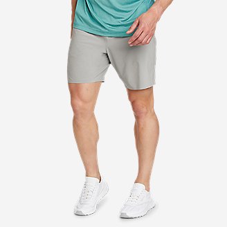 Men's Resonance Lite 8' Training Shorts in Gray