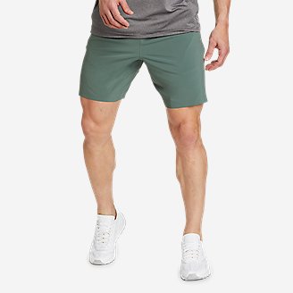 Men's Resonance Lite 8' Training Shorts in Green