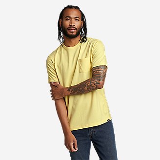 Men's Legend Wash Pro Short-Sleeve Pocket T-Shirt in Yellow
