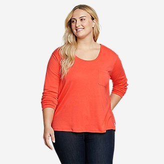 Women's Favorite Scoop-Neck Long-Sleeve Pocket T-Shirt in Red