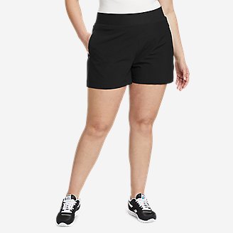 Women's Trail Woven Hybrid Shorts in Black