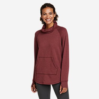 Women's Motion Cozy Camp Long-Sleeve Mock Neck in Red