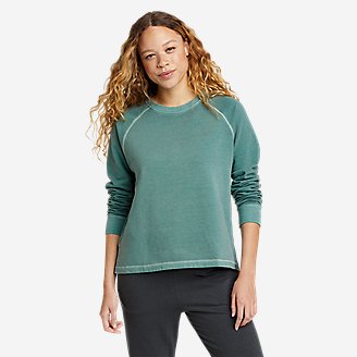 Women's Motion Cozy Camp Garment-Dyed Crew in Green
