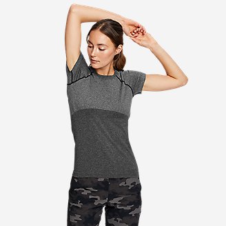 Women's Resolution Seamless Short-Sleeve Crew T-Shirt in Black