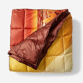 Packable Synthetic Outdoor Blanket 50' x 70' in Yellow