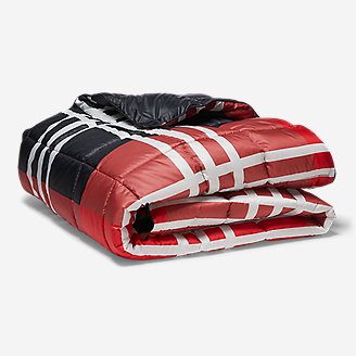 Packable Synthetic Outdoor Blanket 50' x 70' in Red