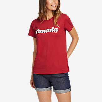 Women's Classic Canada Graphic T-Shirt in Red