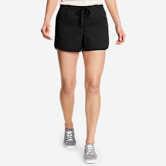Women's Aspire Pull-On Shorts in Black
