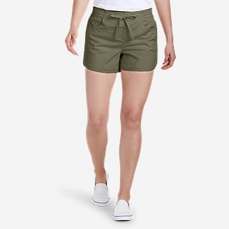 Women's Aspire Pull-On Shorts in Green