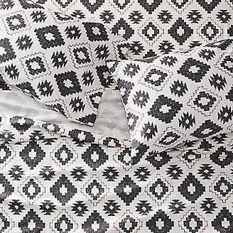 Portuguese Flannel Sheet Set - Plaids & Heathers in Black