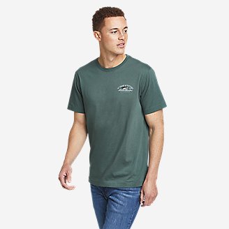 Graphic T-Shirt - Fishing Outfitters in Green